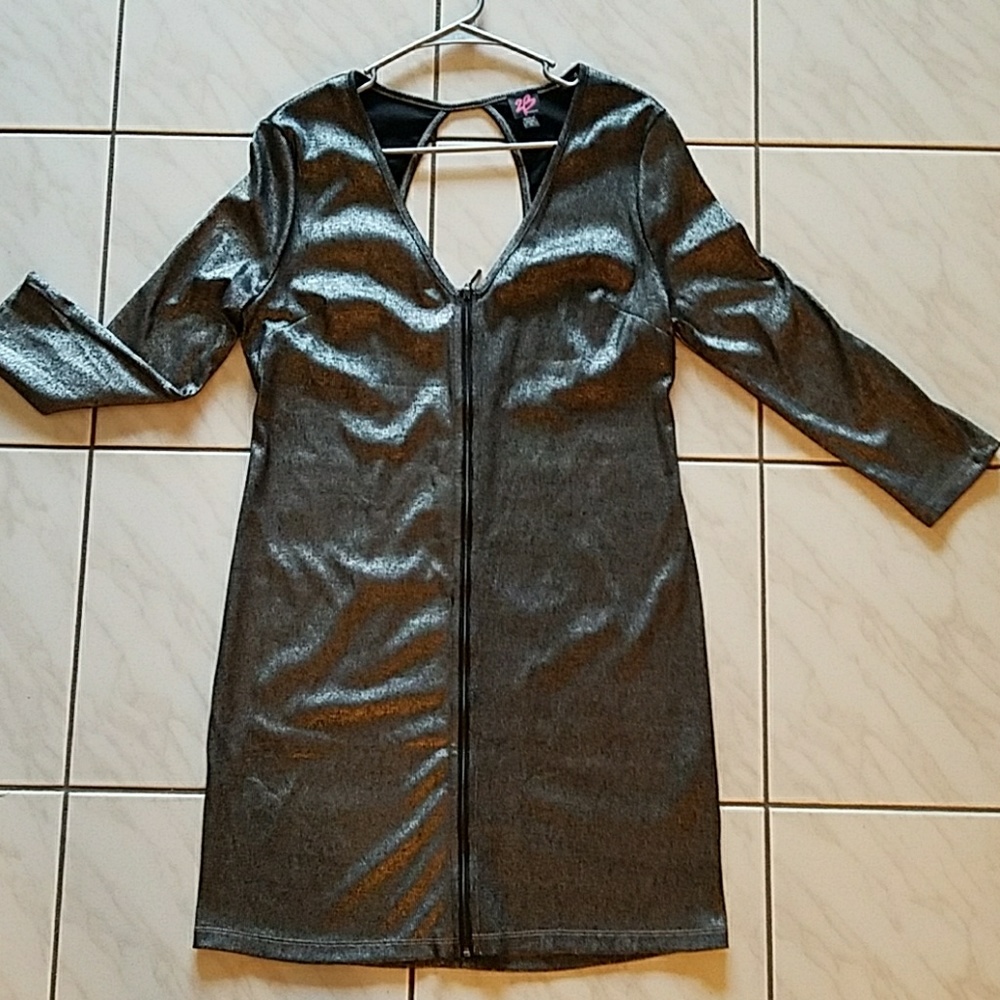 Mini dress